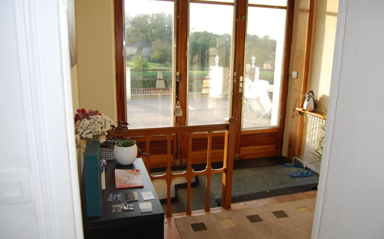 White Grape Inn Piégut-Pluviers Zewnętrze zdjęcie
